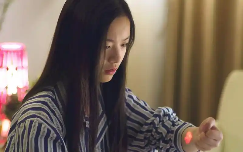 同学两亿岁14:能量石被破坏,宣墨从沉睡中苏醒,一路开挂逆袭_哔哩哔哩