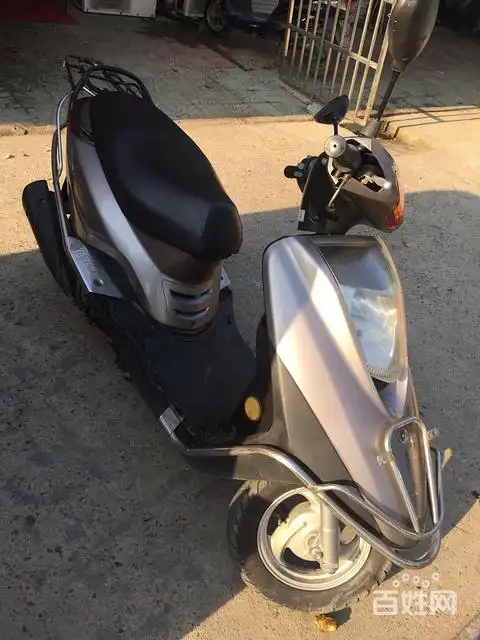 3000元踏板摩托车图片