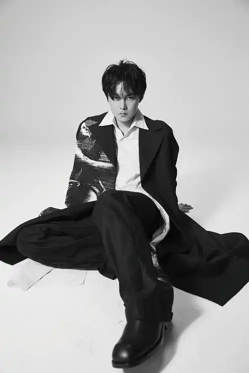 胖胖瘦瘦无穷极,明星也是"笼中人"|贾玲|尹正|秦昊|邓超|刘耕宏_网易