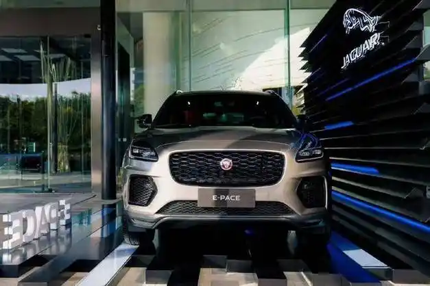 捷豹e-pace独特的英伦风格,备受年轻人喜爱!_搜狐汽车_搜狐网