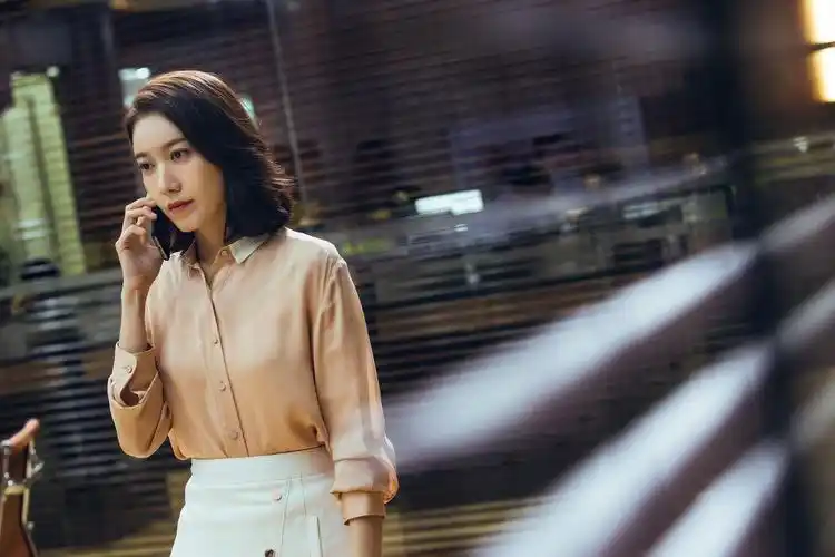 《完美关系》高露用"完美细节"展现精湛演技_电视要闻_娱乐频道