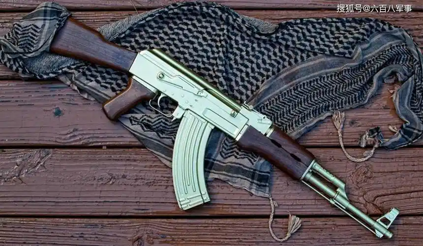 1/ 12 轻武器欣赏系列,普通的ak已经审美疲劳,那么来看看这一组