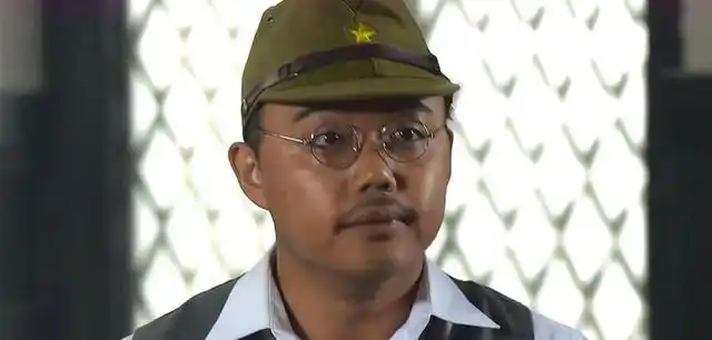 在七十多年前,为了刺杀一位翻译官,两位高手潜入到日军营