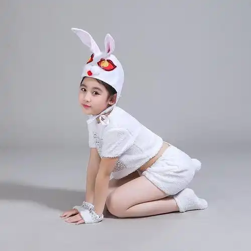 欧曼玫六一儿童节表演服装男女宝宝幼儿园大合唱演出服小学生毕业班服