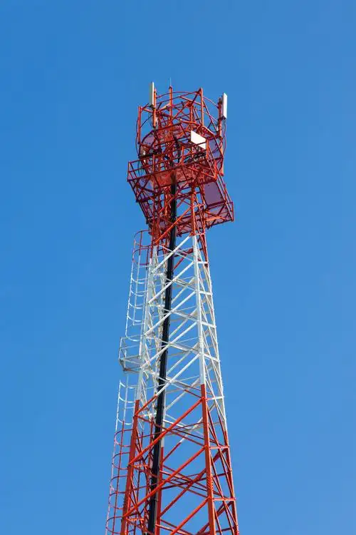 电信塔,电信塔蔓延增加了在这一领域的光谱信号区.