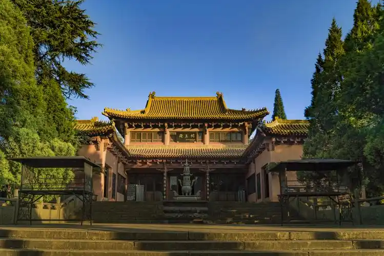 杭州钱王陵园攻略-钱王陵园门票价格多少钱-团购票价预定优惠-景点