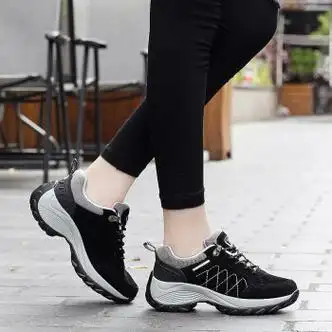 红书依店防水户外登山鞋女子厚底增高鞋休闲旅游爬山鞋子减震徒步鞋