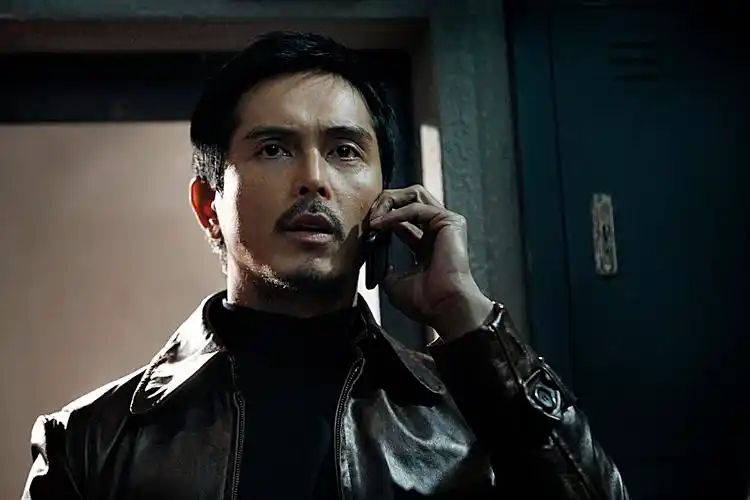 p>《孤胆特工》是由 a target="_blank" href="/item/李桢凡/4382911