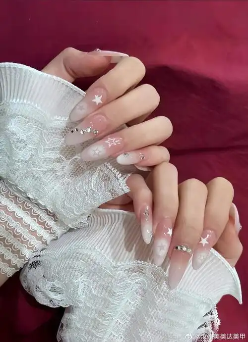 美甲##短甲##法式美甲##百搭美甲##时尚美甲##美甲款式##纯色美甲