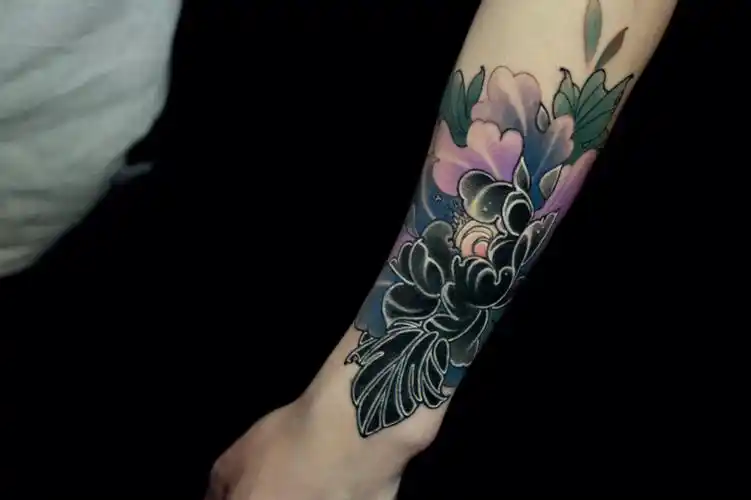 牡丹花遮盖纹身东京纹身东京赤瞳文化