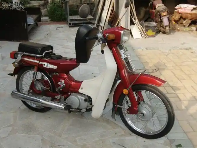 出售98年重庆80摩托车