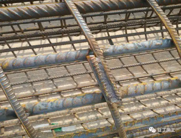 (1)电弧焊(帮条焊,搭接焊)     a.钢筋帮条,搭接长度