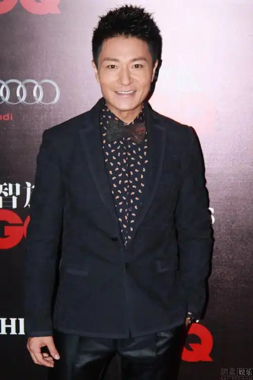 李宗翰《智族gq》红毯亮相(图)