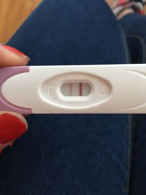 今天验孕棒显示一深一浅,请问这是怀孕了吗?