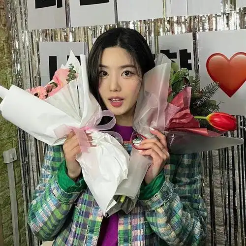 权恩妃 の 头像 /图源见logo 676767侵删