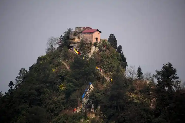 七一视角秀丽石笋山王化全专栏