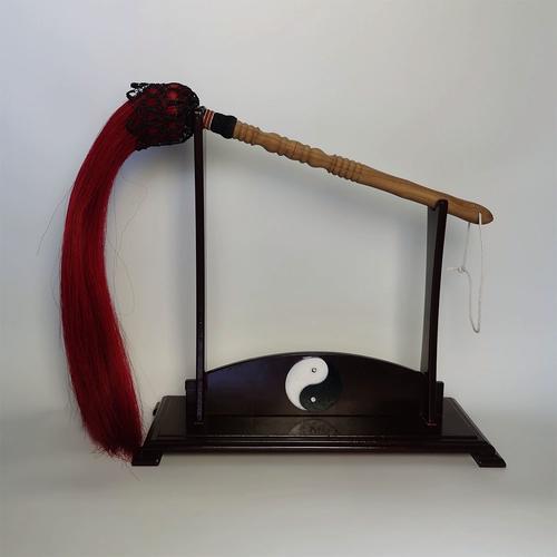 太极拂尘真马尾拂尘佛尘尘拂蝇甩子染红色送架子装饰摆放用拂尘