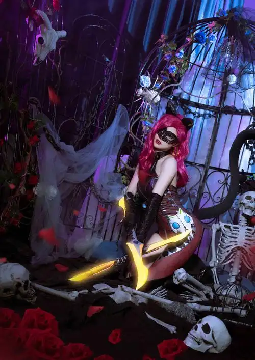 阿珂暗夜猫娘cos