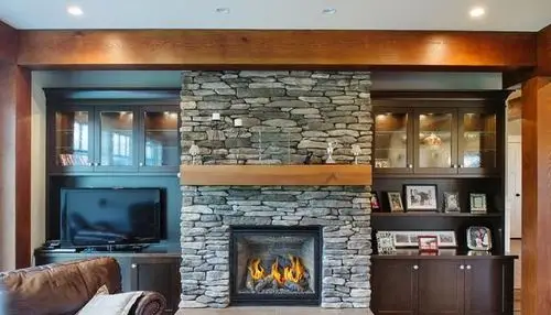 室内砖砌真火壁炉装修效果图