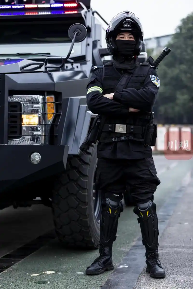 致敬人民警察|特警英姿