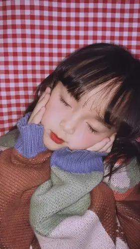 壁纸|小女孩壁纸 锦诗颖 好可爱