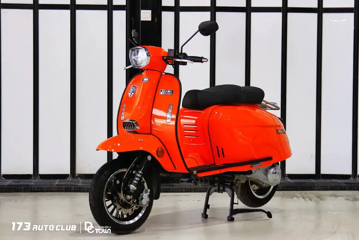 新鲜出炉"烈焰橙"#抖音图文来了 #royalalloy复古 - 抖音