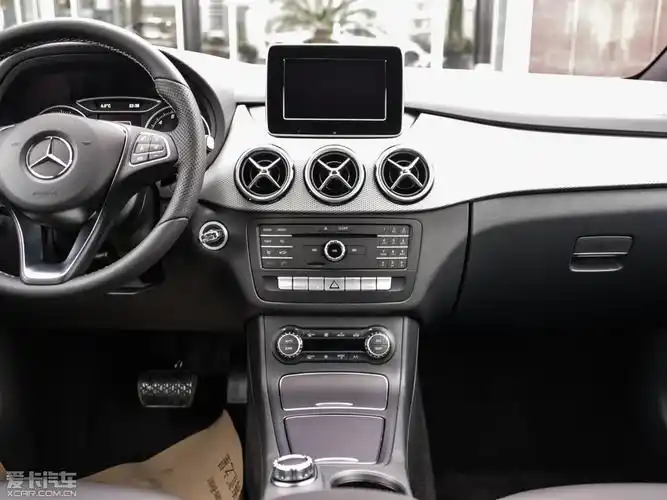 【2015款奔驰b级b200 时尚型_中控区_31/535张图片】_汽车图片大全