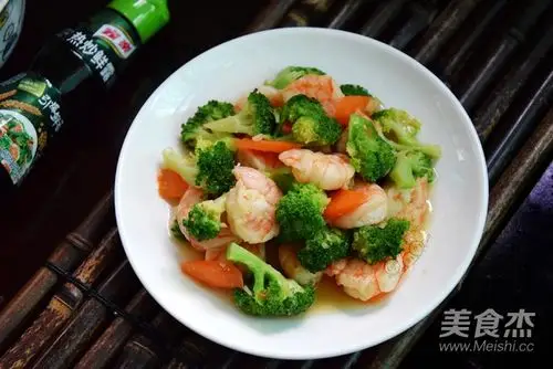 西兰花炒虾球