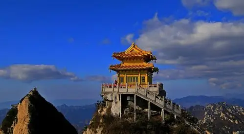 南阳著名风景—《老君山》