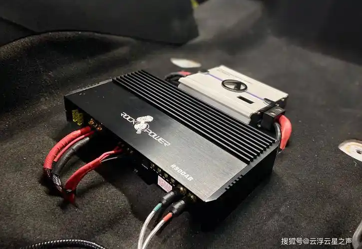 本田锋范venom双低音炸机系统--云浮云星汽车音响_功放