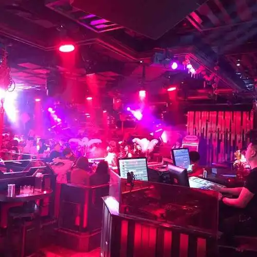 五月花酒吧(香格里拉店)