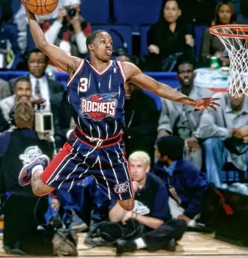 为何被火箭队放弃,职业生涯惨淡收场|弗朗西斯|火箭队|姚明_新浪新闻