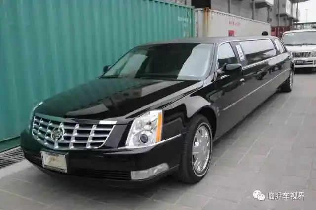 加长版凯迪拉克多少钱一辆(凯迪拉克加长版售价高达1778万)(9)