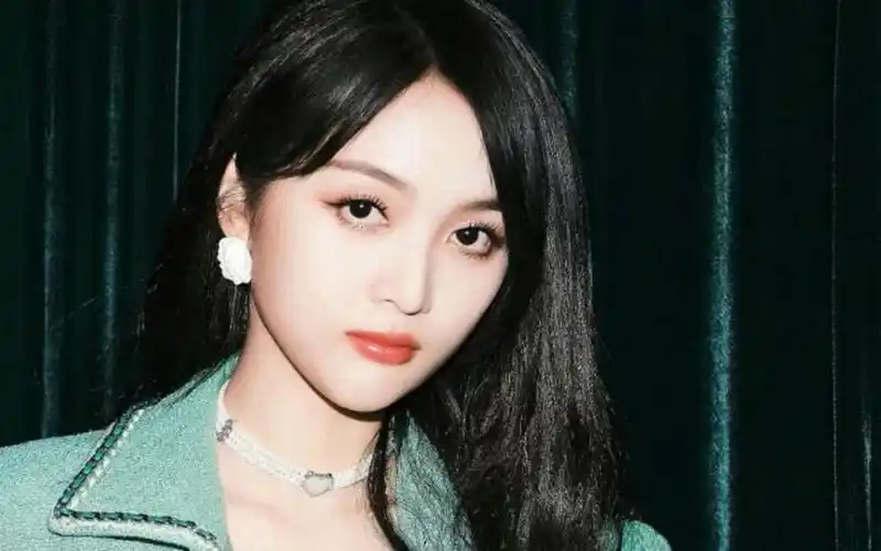 吴宣仪 高清美女壁纸图片