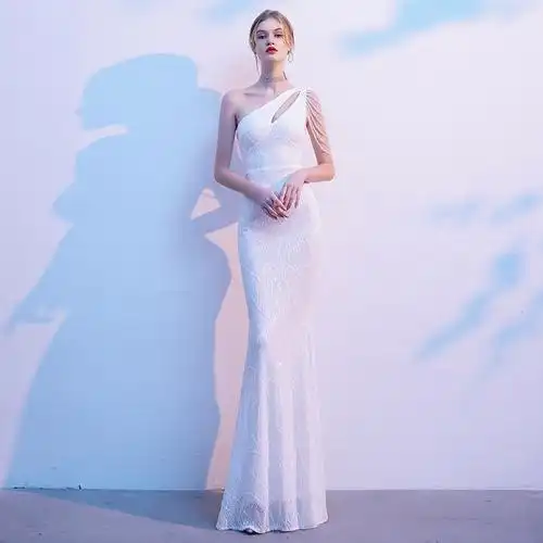 白色晚礼服裙女2021爆款气质高档设计感高定轻奢小众高端性感鱼尾