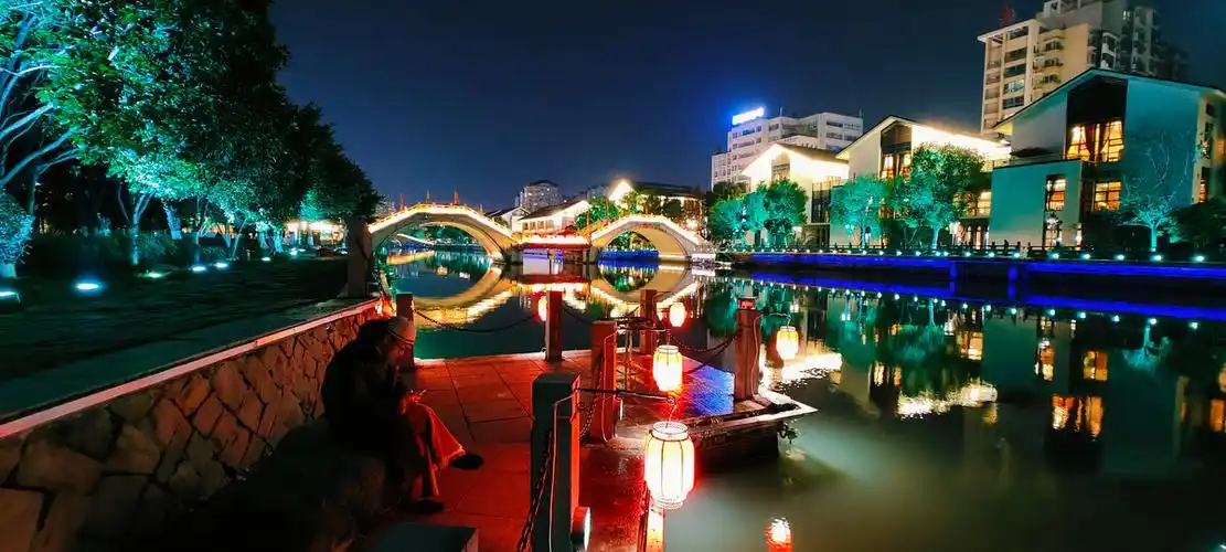 夜景摄于温州市南塘街