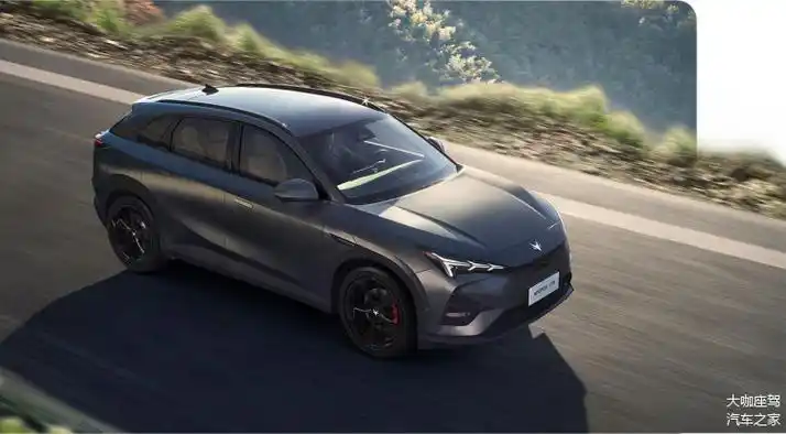 续航力max的智能suv ! "种草"极狐 阿尔法t5