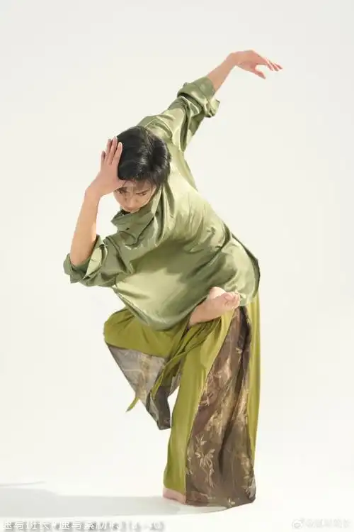 速写60天挑战赛##班长拍摄素材#316模特:啊喔呃拍摄:@速写班长第