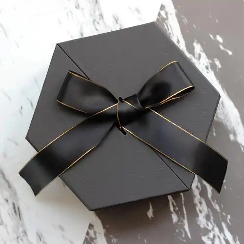 正六边形礼品盒伴手礼物盒子精美韩版简约ins风生日礼盒包装盒女