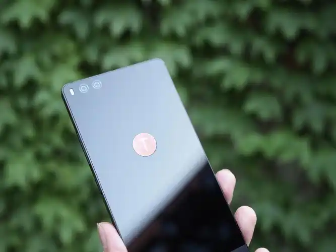 坚果pro评测妥协的手感不妥协的体验