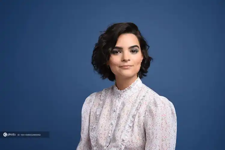 演员布里安娜希尔德布兰briannahildebrand