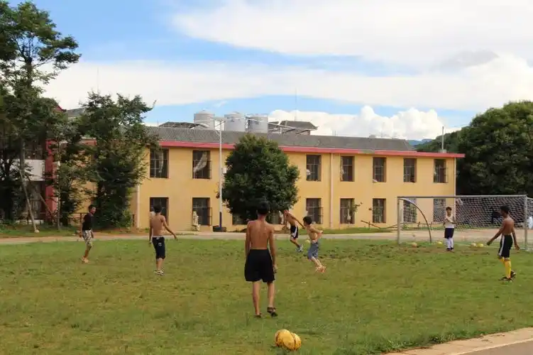 实践在路上施甸三中愿明年此时再相见