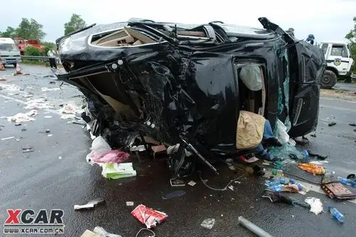 > 国内高速车祸20案例