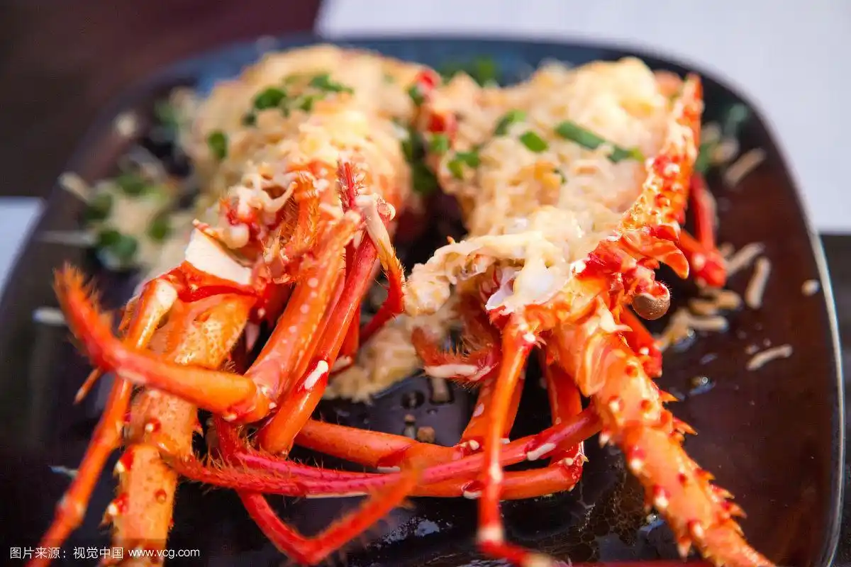 龙虾大餐