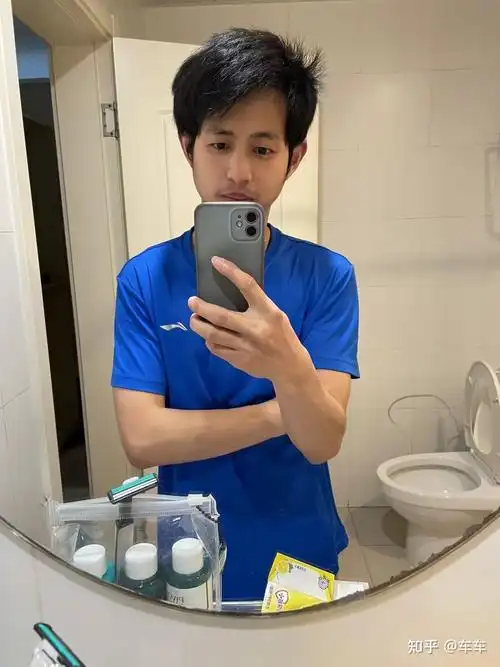 现实生活中男生颜值6分是什么样的