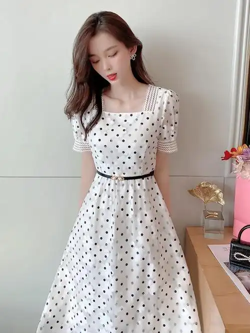 波点连衣裙女夏薄款2022夏季新款法式长裙收腰气质高级感白色裙子