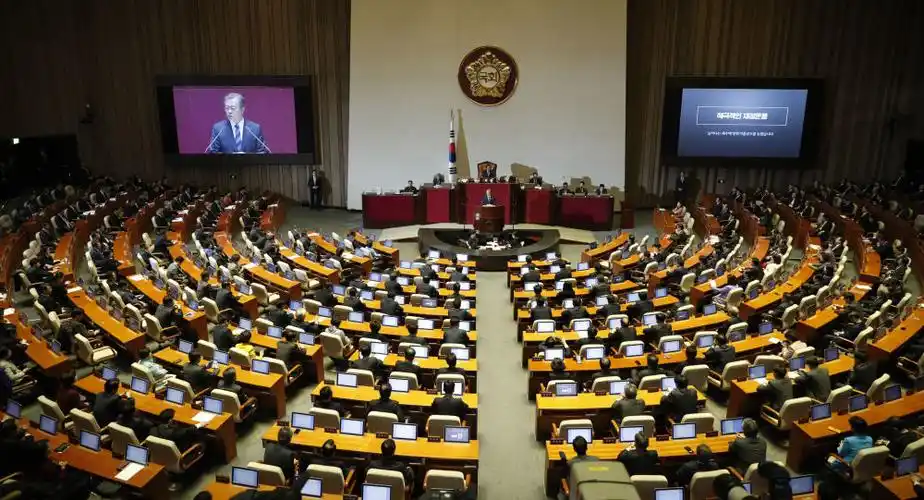 韩国启动第21届国会议员选举