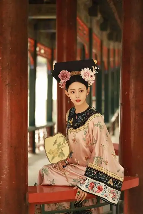 赵晴清装写真真的好温柔