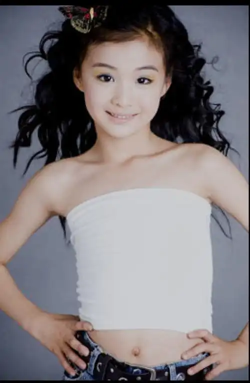 王楚然居然是童星