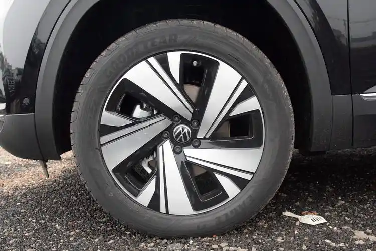 空间足,终端优惠给力,聊聊三排suv大众途昂